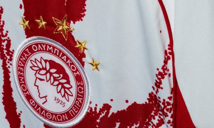 Ολυμπιακός: Η φανέλα που αιμορραγεί μνήμη